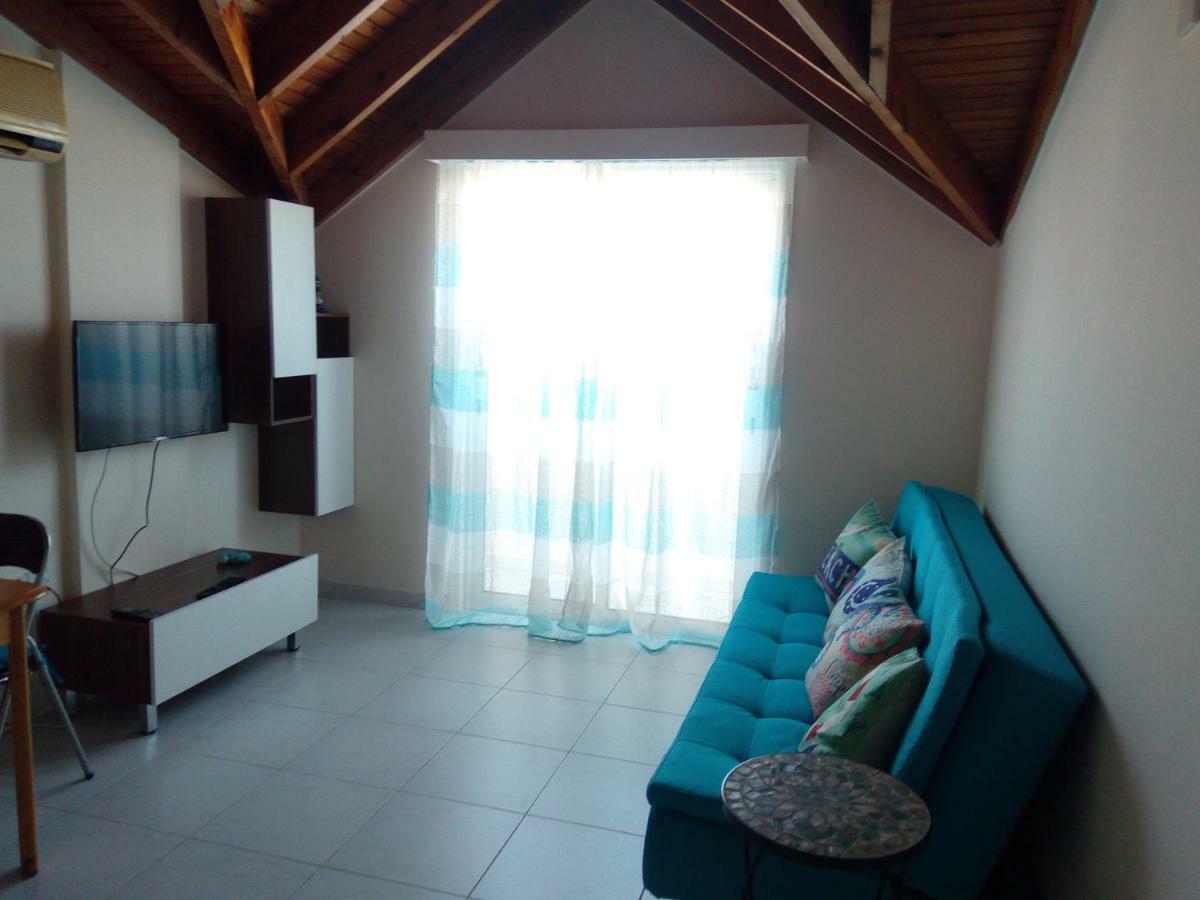 Lighthouse Appartement Larnaca Buitenkant foto