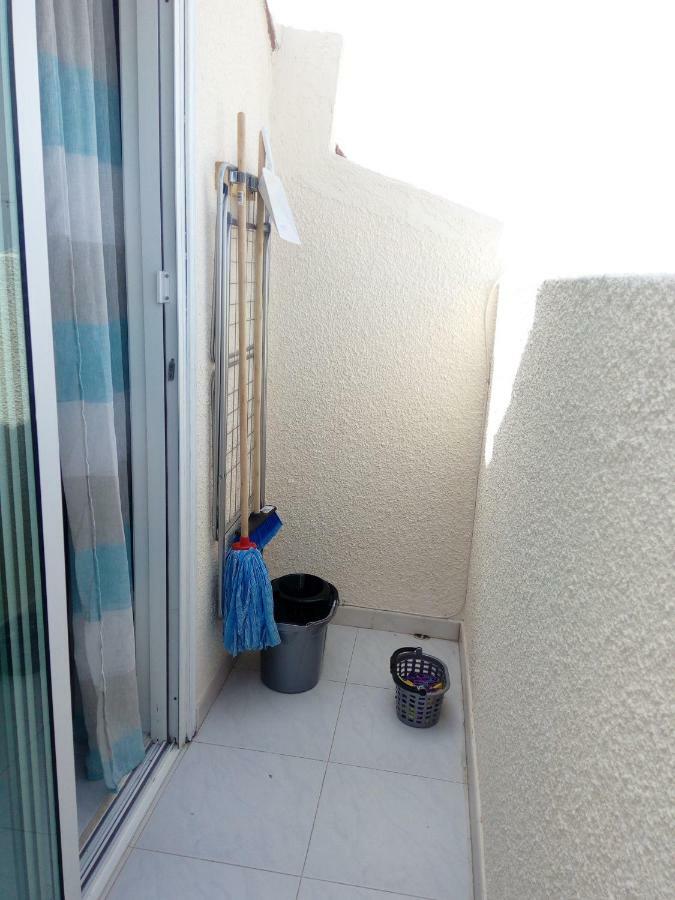 Lighthouse Appartement Larnaca Buitenkant foto